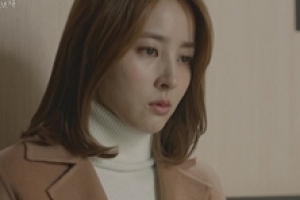 ‘손 꼭 잡고, 지는 석양을 바라보자’ 첫방 시청률 3위 “1~4회 특별편성”