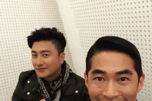 배정남, 안정환과 패션쇼서 포착 ‘무슨 일?’