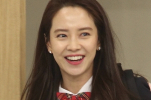 “예능 고수” 송지효, ‘아는 형님’ 강호동 무너뜨린 매운 손맛