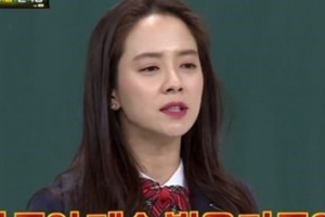 ‘아는 형님’ 송지효, 김종국과 열애설에 “엮지 마라”