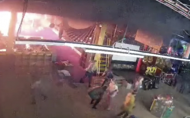 러시아 쇼핑몰 화재 순간
