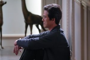 ‘키스 먼저 할까요’ 감우성, 고뇌에 빠진 모습 ‘쓸쓸한 분위기’