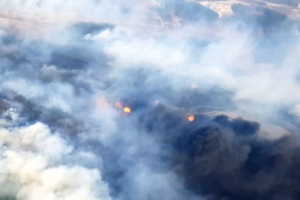 고성 산불 바닷가 방향 확산…주민 445명 대피