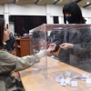 [서울포토] 박근혜 전 대통령 선고공판 방청권 응모