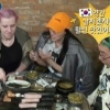 ‘친절한 기사단’ 황보, 삼겹살 맛있게 먹는 비법 “김치를 구워야해”