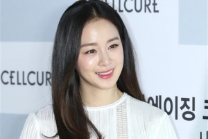 [포토] 김태희, 출산 후 첫 공식 외출 ‘변함 없는 여신 미모’