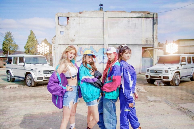 EXID ‘내일해’ 비하인드 컷. 바나나컬쳐엔터테인먼트 제공.