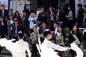 ‘힐링 여행지’ 제주의 치유되지 못한 아픔 4·3