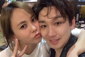 김지우, 김호영과 얼굴 맞댄 사진 공개 “내사랑 김호이, 힘내자”