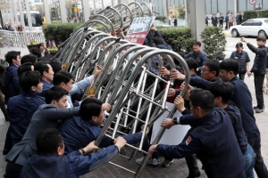 [단독]‘삼성돈 6억’에 아들 유언 외면한 아버지 결국 재판대에