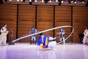 맹인 예술단이 만드는 우리소리의 성찬