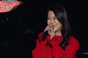 백지영 ‘잊지 말아요’ 열창 “초대돼 영광..만감이 교차한다”