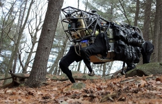 보스턴다이내믹스가 개발한 4족 로봇.