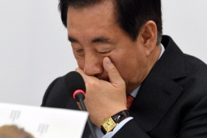 김성태 신분증 없이 국내선 탑승…특혜 논란