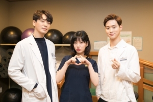 ‘시를 잊은 그대에게’ 이유비, 시청률에 무덤덤 “본 사람들 반응이..”