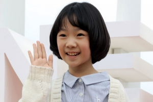 [포토] ‘마더’ 허율, 칸이 주목한 꼬마 여배우의 ‘깜찍함’
