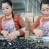 베어링 끼우고 포장하기 中 여성 달인