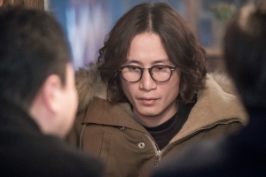 ‘나의 아저씨’가 꿈을 이루지 못한 인생들에게 “망가져도 괜찮아”