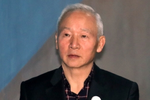 ‘국정원 댓글 수사 방해’  남재준 1심 3년 6개월형