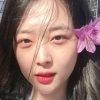 “꽃보다 설리”...근황 공개한 설리 ‘여전한 미모’