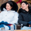 ‘밥 잘 사주는 예쁜 누나’ 손예진♥정해인, 캠핑 데이트 포착 ‘내가 다 설레’