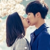 ‘위대한 유혹자’ 우도환♥조이, 벚꽃 아래 입맞춤 ‘훈훈 비주얼’