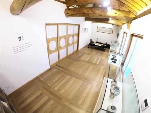 삼각산 금암미술관의 내부 모습.  은평구 제공