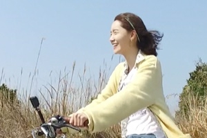 ‘효리네 민박2’ 제주 봄 만끽하는 윤아X이효리 “CF 한 장면”