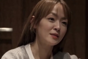 ‘비긴어게인2’ 김윤아-이선규, 골목길 앰프 없는 버스킹 “눈물 난다”