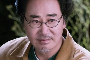 ‘같이 살래요’ 유동근♥장미희, 본격 연애? 한밤중 맥주 데이트 포착