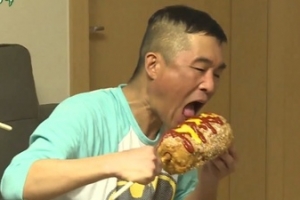 ‘미운우리새끼’ 김건모, 이번엔 세상 어디에도 없는 ‘대왕 핫도그’