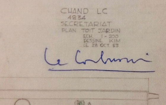 인도 샹디갈 행정청사 평편도. 김중업이 디자인했다는  ‘KIM’ 과 르 코르뷔지에의 사인이 또렷이 보인다. 남상인 기자 