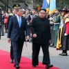 [서울포토] 의장대 사열하는 문재인 대통령과 北 김정은 위원장