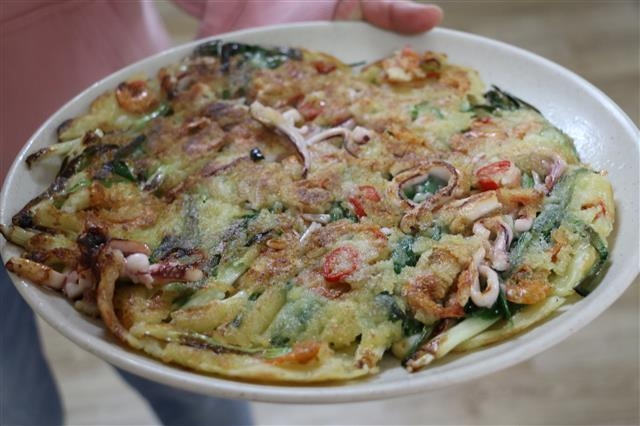 각종 해산물 듬뿍 해물전