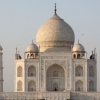 인도의 보물 타지 마할이 갈색으로, 최고법원 “전문가 도움 받아라”