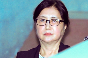 ‘이대 비리 확정’ 최순실 “교수들, 누명 못 벗게 돼 죄송”