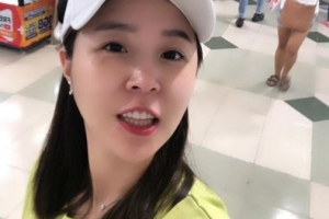 코요태 신지, 급성 인후염 치료 “말도 제대로 못해...활동 중단”