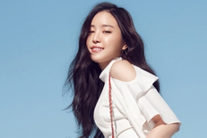 에이핑크 손나은, 청량미 넘치는 화보 공개
