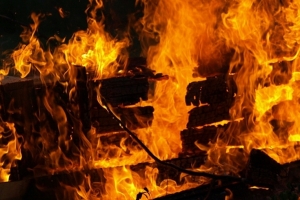 인천 산후조리원 불…신생아·산모 103명 아찔한 대피