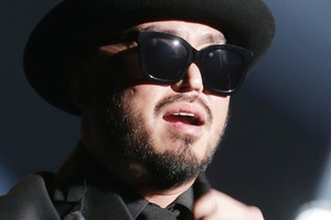 ‘음주운전 자숙’ 길, 9살 연하와 결혼설