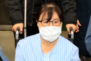 최순실, 18개월만에 만난 딸 정유라에게…