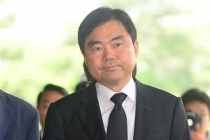 진경준 파기환송심 4년형…넥슨 ‘공짜 주식’은 무죄