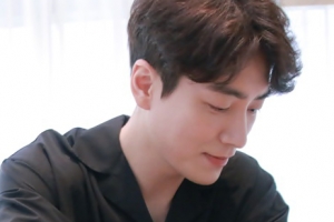 ‘로즈데이’ 이준혁, 장미꽃+직접 그린 그림 깜짝 선물