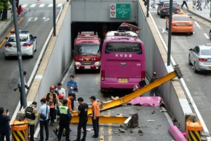 높이 제한 구조물에 ‘쾅’