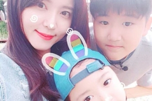 ‘닮은꼴 3인방’...정시아, 아들딸과 행복한 일상 ‘사랑 가득’