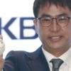 이용철 편파 해설 논란…최재훈 헤드샷 상황에 두산 불펜 걱정