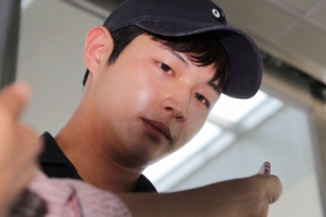 [포토인사이트] ‘강제 성추행 혐의’ 이서원, 어두운 표정
