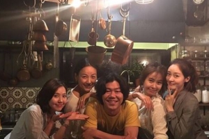 이상순, 핑클 완전체와 인증샷 “처제가 핑클”