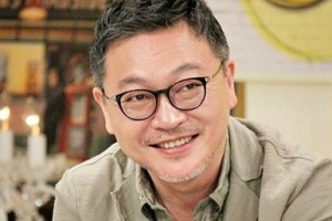 배우 김의성, 문재인 대통령 응원...화제의 ‘청와대 국민청원’ 글