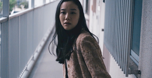 영화 ‘이름없는 새’ 예고편 한 장면.